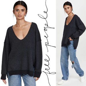 FREE PEOPLE Sweater Weather Size XS V-Neck Oversized Black Thick Knit NEW $128